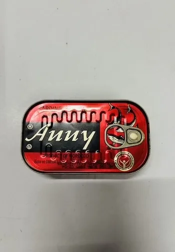 Anny Sardine in Oil